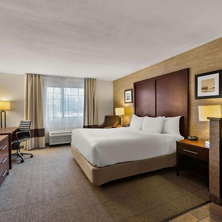Comfort Inn Ludington Near Us-10 Экстерьер фото