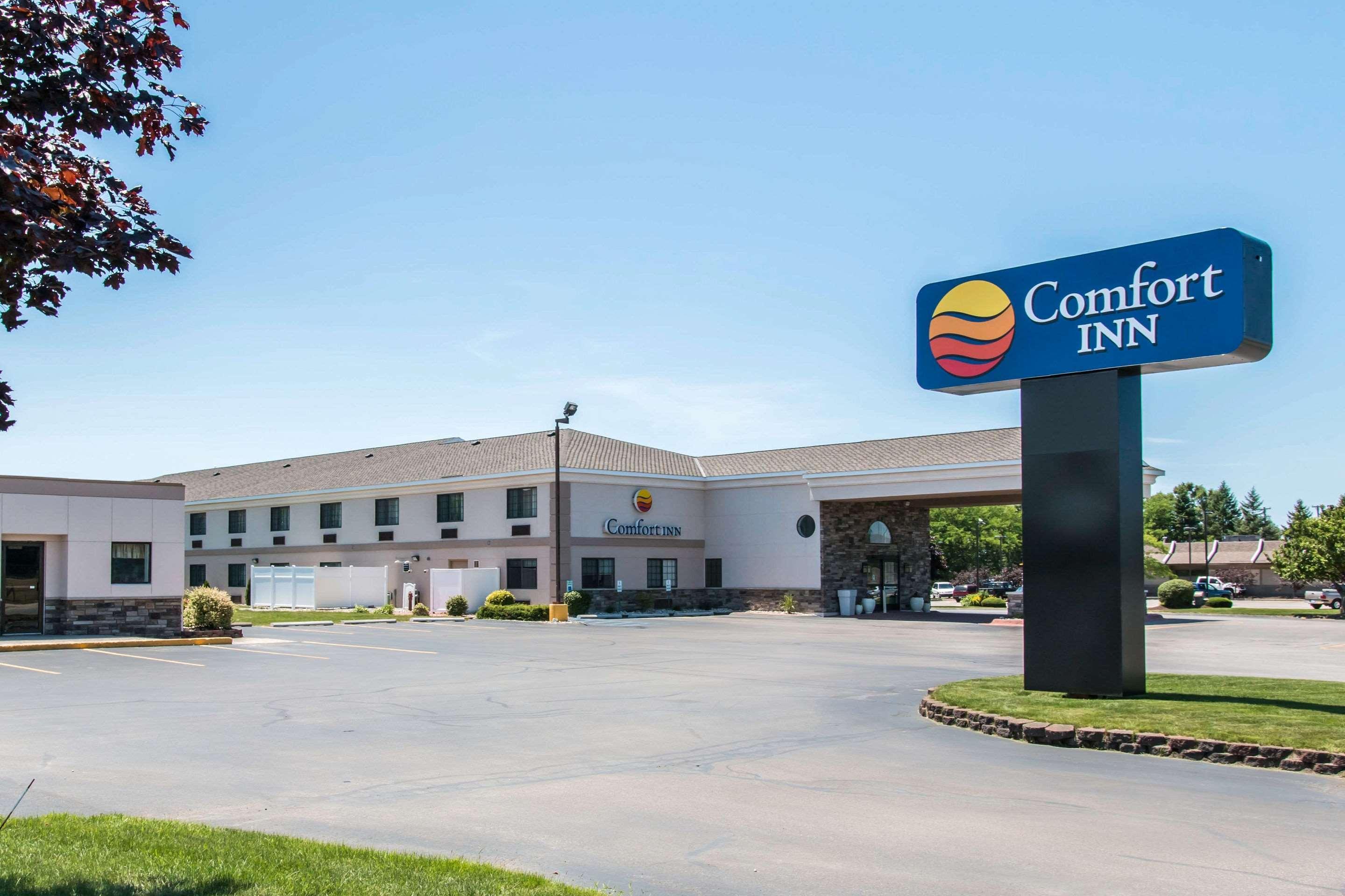 Comfort Inn Ludington Near Us-10 Экстерьер фото