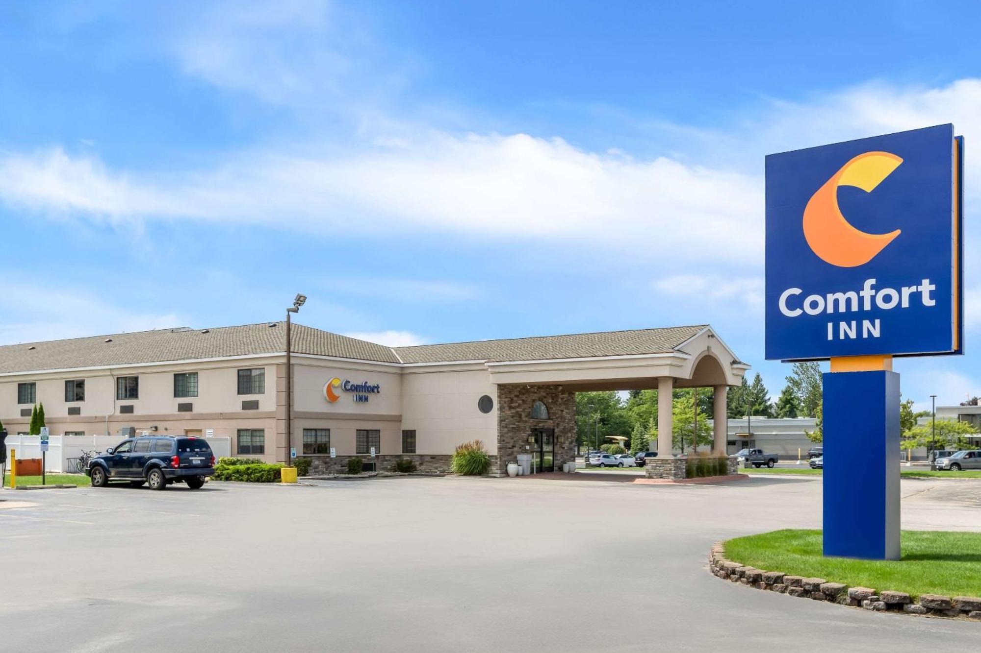 Comfort Inn Ludington Near Us-10 Экстерьер фото