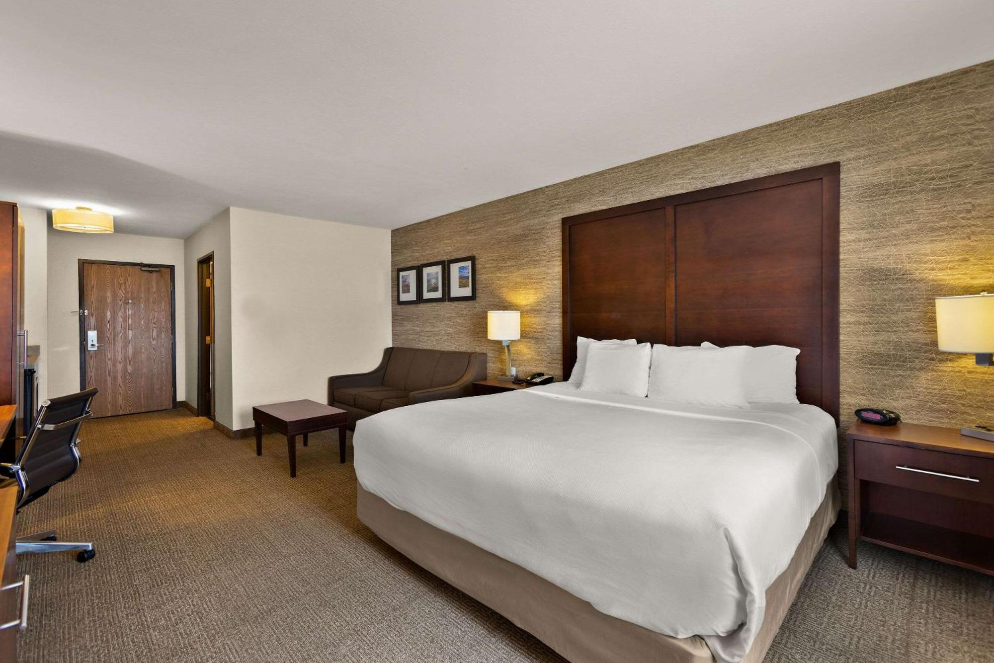 Comfort Inn Ludington Near Us-10 Экстерьер фото